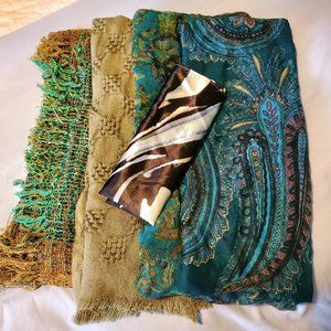 Scarves , Wraps & Neckerchief